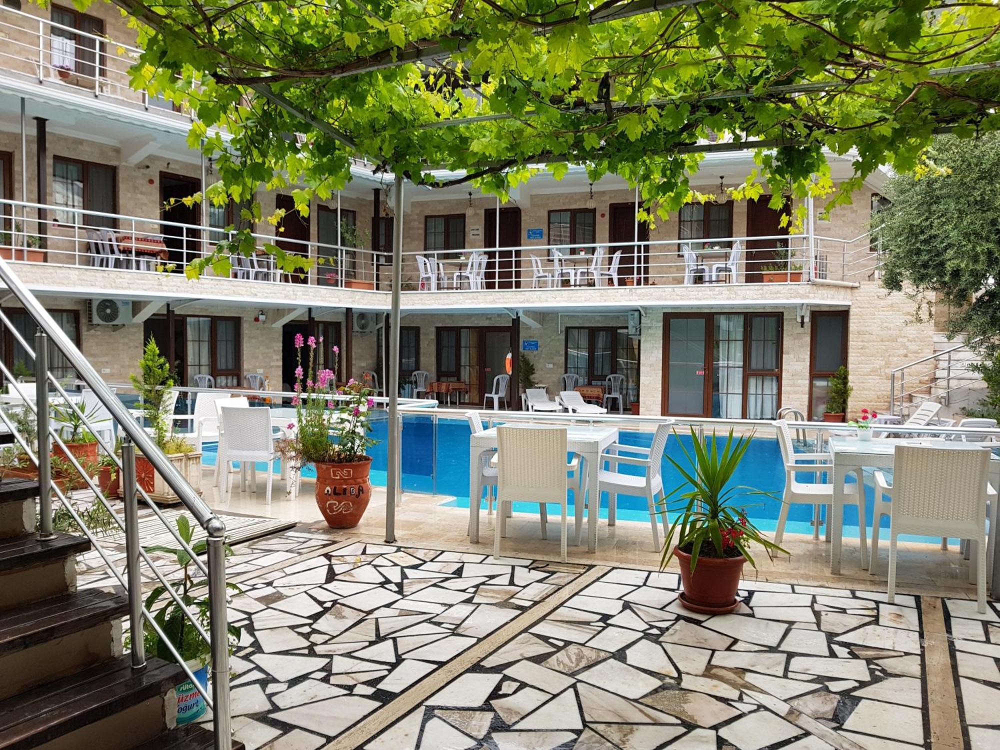 Alida Hotel פמוקלה מראה חיצוני תמונה